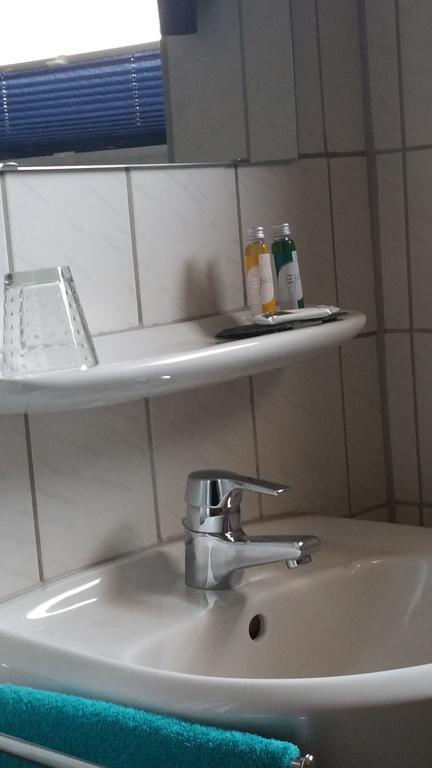 Gaestehaus Bacchus Wachenheim an der Weinstrasse Ngoại thất bức ảnh